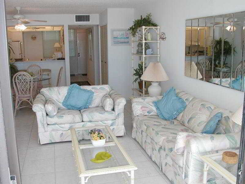 סרסוטה Anna Marie Island Apartments מראה חיצוני תמונה