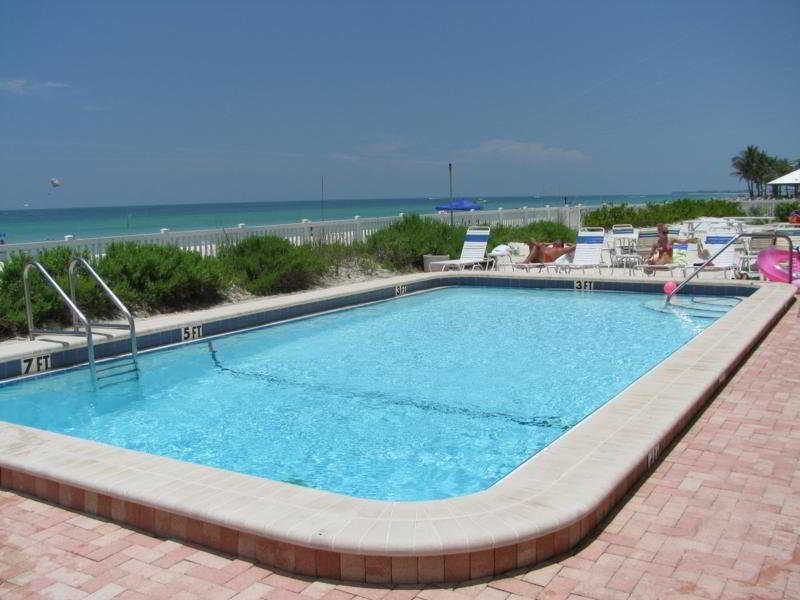 סרסוטה Anna Marie Island Apartments מראה חיצוני תמונה